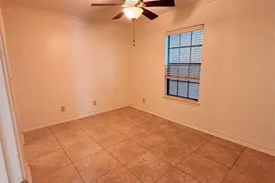 407 E 45th St, Austin, TX 78751 - Photo 11