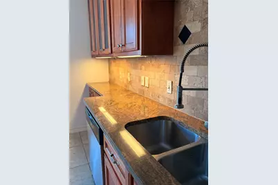 407 E 45th Street #104, Austin, TX 78751 - Photo 5