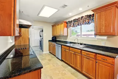 115 Saddlehorn, Burnet, TX 78611 - Photo 5