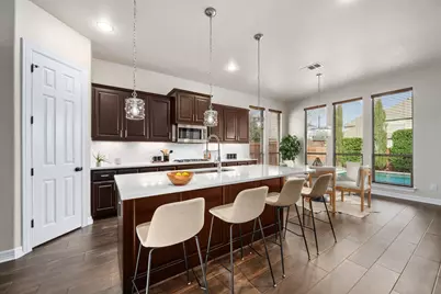 1829 Buffalo Speedway, Leander, TX 78641 - Photo 9