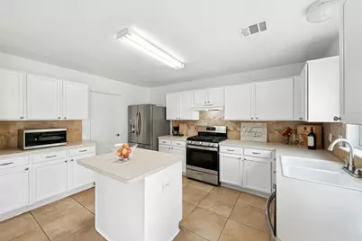 13243 Woodthorn Way, San Antonio, TX 78249 - Photo 3