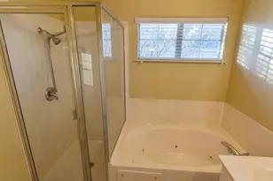 1900 Scofield Ridge Pkwy, Austin, TX 78727 - Photo 13