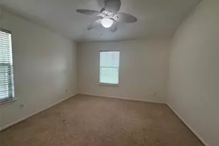 1900 Scofield Ridge Pkwy, Austin, TX 78727 - Photo 19