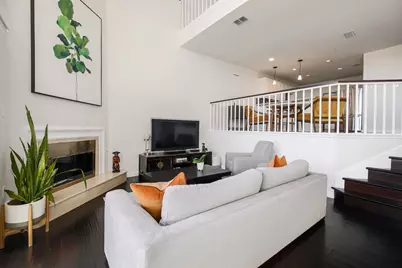 1329 Spyglass Drive, Austin, TX 78746 - Photo 5