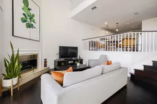 1329 Spyglass Dr, Austin, TX 78746 - Photo 5