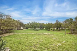 129 N Rolling Oaks Ln, Harper, TX 78631 - Photo 11
