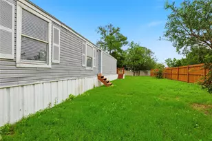 14904 Vevey Dr, Del Valle, TX 78617 - Photo 9