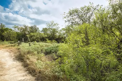2900 Salt Flat Road, Luling, TX 78648 - Photo 7