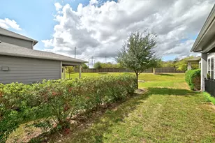 11202 Gadsen Ln, Austin, TX 78754 - Photo 29