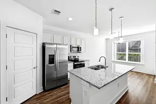 11202 Gadsen Ln, Austin, TX 78754 - Photo 15