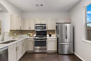 14516 Charles Dickens Dr, Pflugerville, TX 78660 - Photo 9