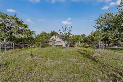 13424 Trails End, Austin, TX 78737 - Photo 33