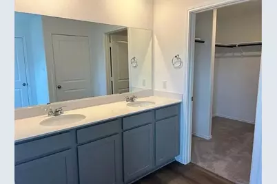 607 Water Way Avenue, Hutto, TX 78634 - Photo 5
