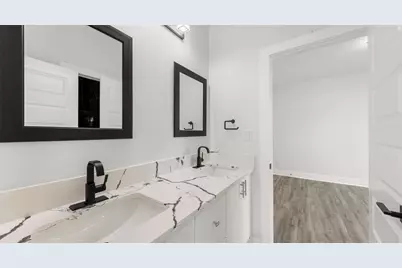 103 Onini Court, Bastrop, TX 78602 - Photo 35