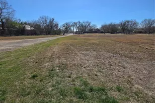 208 NW River Rd, Martindale, TX 78655 - Photo 21