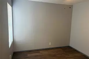 8710 Piney Point Dr, Austin, TX 78729 - Photo 11