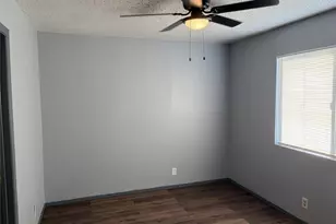 8710 Piney Point Dr, Austin, TX 78729 - Photo 7