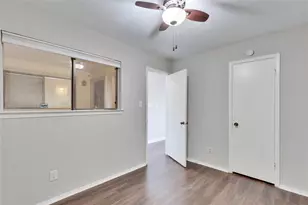 2500 Burleson Rd, Austin, TX 78741 - Photo 15
