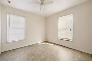 712 Vernon St, Rockdale, TX 76567 - Photo 15