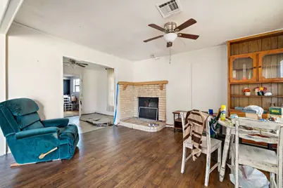 712 Vernon Street, Rockdale, TX 76567 - Photo 9