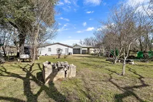 712 Vernon St, Rockdale, TX 76567 - Photo 21