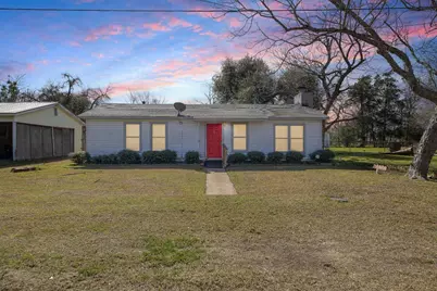712 Vernon Street, Rockdale, TX 76567 - Photo 1