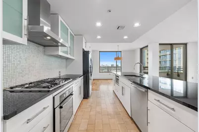 300 Bowie Street #2701, Austin, TX 78703 - Photo 9