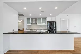 300 Bowie St, Austin, TX 78703 - Photo 7