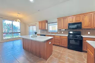 13809 Field Spar Dr, Manor, TX 78653 - Photo 5