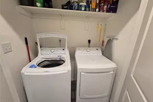 107 Gray Fox Loop, Hutto, TX 78634 - Photo 17