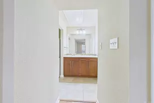 7685 Northcross Dr, Austin, TX 78757 - Photo 11