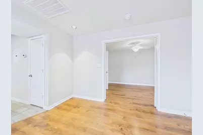 7685 Northcross Drive #1024, Austin, TX 78757 - Photo 3