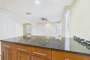 7685 Northcross Dr, Austin, TX 78757 - Photo 7