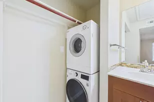 7685 Northcross Dr, Austin, TX 78757 - Photo 13