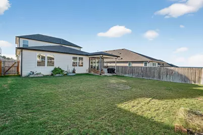 637 Seabiscuit Drive, Jarrell, TX 76537 - Photo 33