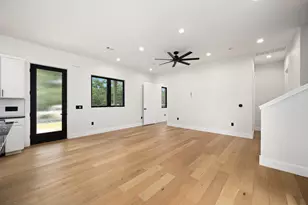 818 Stark St, Austin, TX 78756 - Photo 9