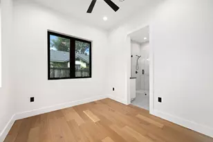 818 Stark St, Austin, TX 78756 - Photo 17