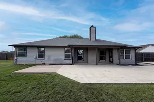 116 San Jacinto, Hutto, TX 78634 - Photo 5