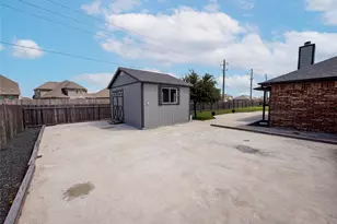 116 San Jacinto, Hutto, TX 78634 - Photo 17