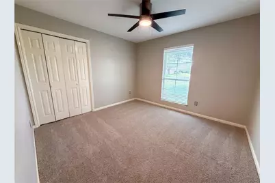 116 San Jacinto, Hutto, TX 78634 - Photo 9