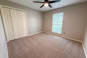 116 San Jacinto, Hutto, TX 78634 - Photo 9