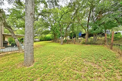 2802 De Soto Drive, Austin, TX 78733 - Photo 33