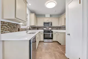 214 Crystal Knoll Blvd, Georgetown, TX 78626 - Photo 7