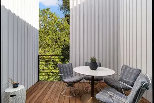 1206 Luna St, Austin, TX 78721 - Photo 17