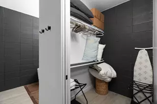 1206 Luna St, Austin, TX 78721 - Photo 21