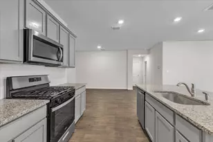 13800 Dismuke Dr, Manor, TX 78653 - Photo 17