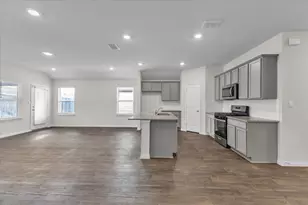 13800 Dismuke Dr, Manor, TX 78653 - Photo 5