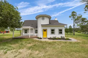 245 Country Ln, McDade, TX 78650 - Photo 3