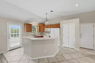 125 Barton Rd, San Marcos, TX 78666 - Photo 13