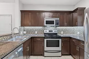 6810 Deatonhill Dr, Austin, TX 78745 - Photo 13